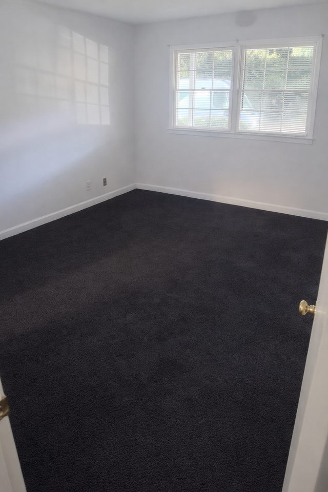 2810 Carriage Dr #D - Photo 6 of 14