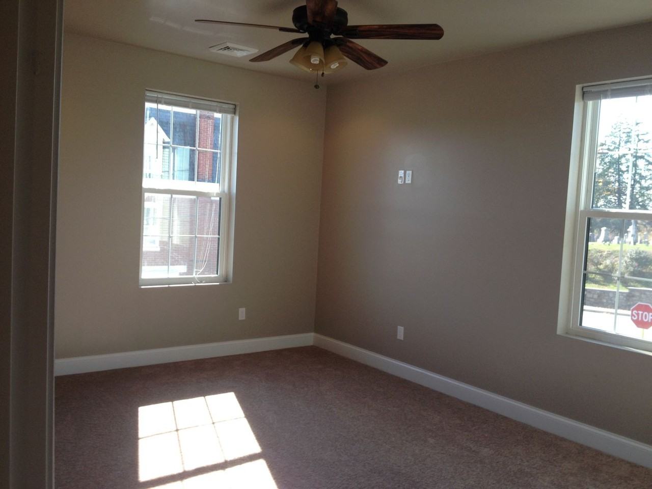 815 N. George St. - Photo 6 of 24