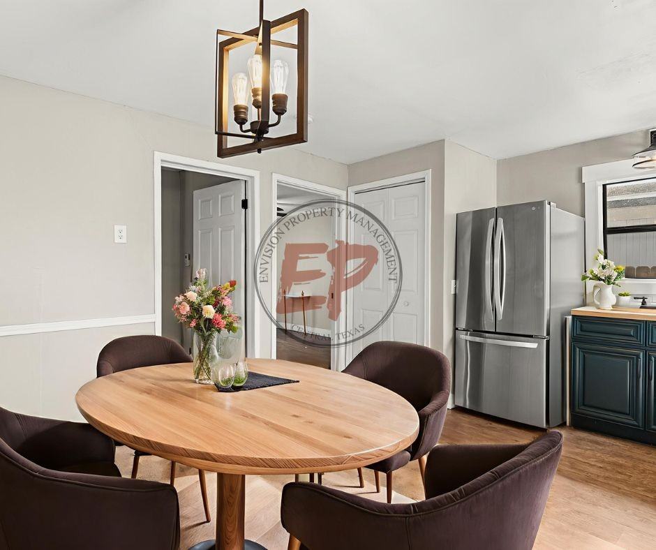 915 N 19th St #1 - Photo 7 of 11