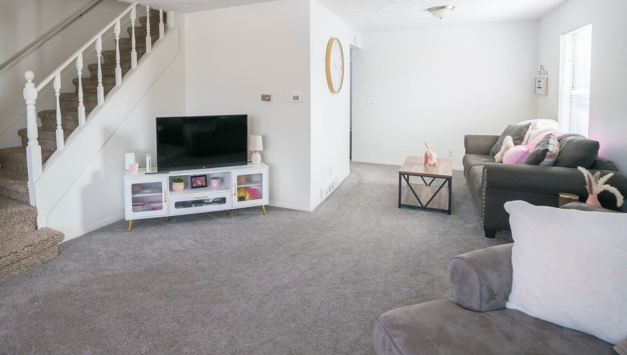 915 Burcham Dr #915 - Photo 2 of 21