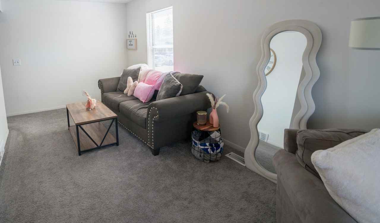 915 Burcham Dr #915 - Photo 3 of 21