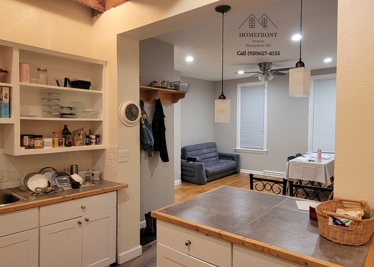 726 Riverfront Dr Lowr #726LOWER - Photo 3 of 16