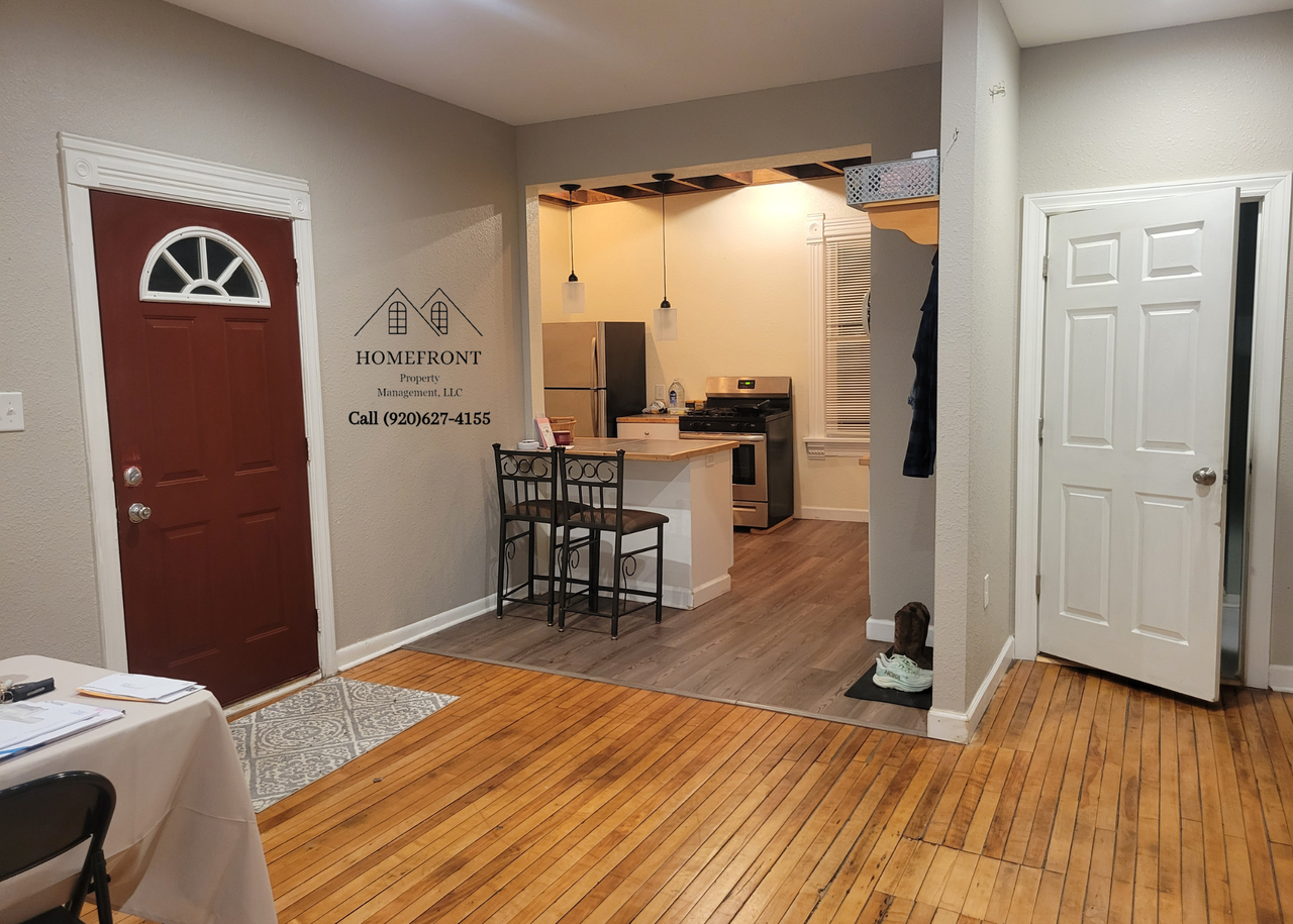 726 Riverfront Dr Lowr #726LOWER - Photo 5 of 16