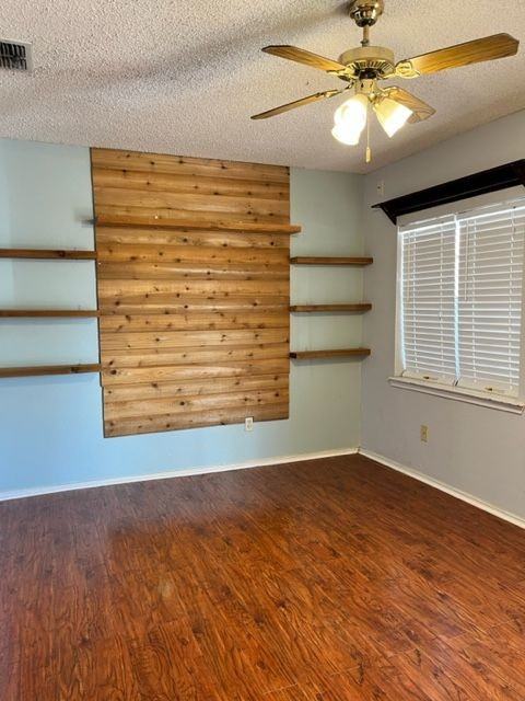 983 Washington Ave #1 - Photo 4 of 10