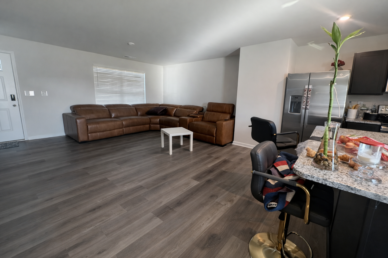 6006 Silverwing Dr #1 - Photo 4 of 12