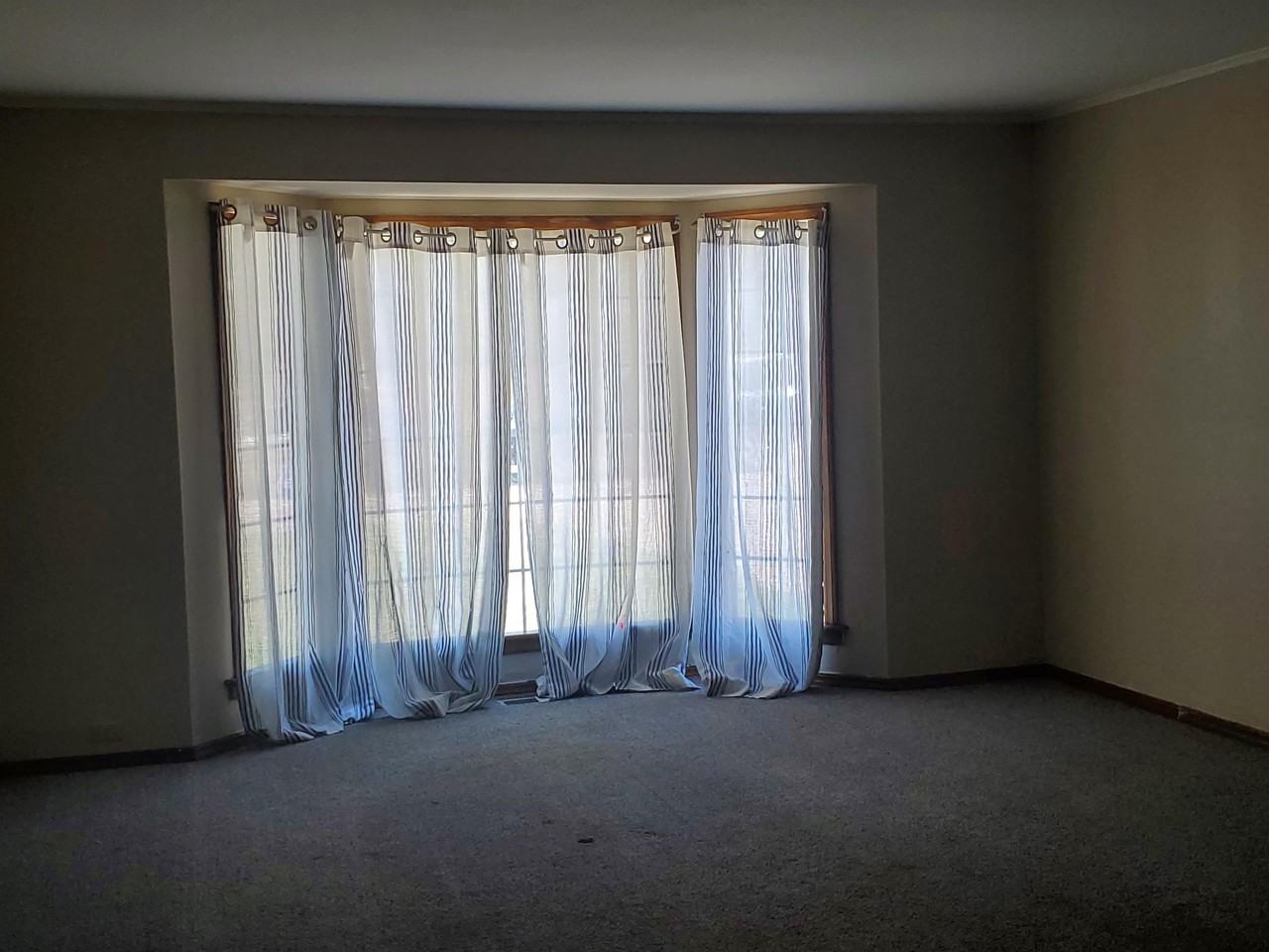 1505 Suggett Ave #1 - Photo 3 of 34