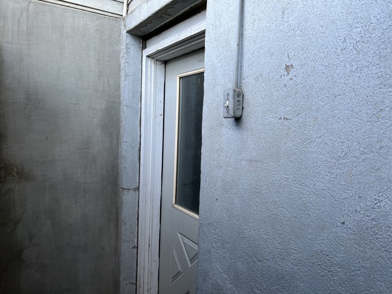 177 W Court St #2 - Photo 4 of 24