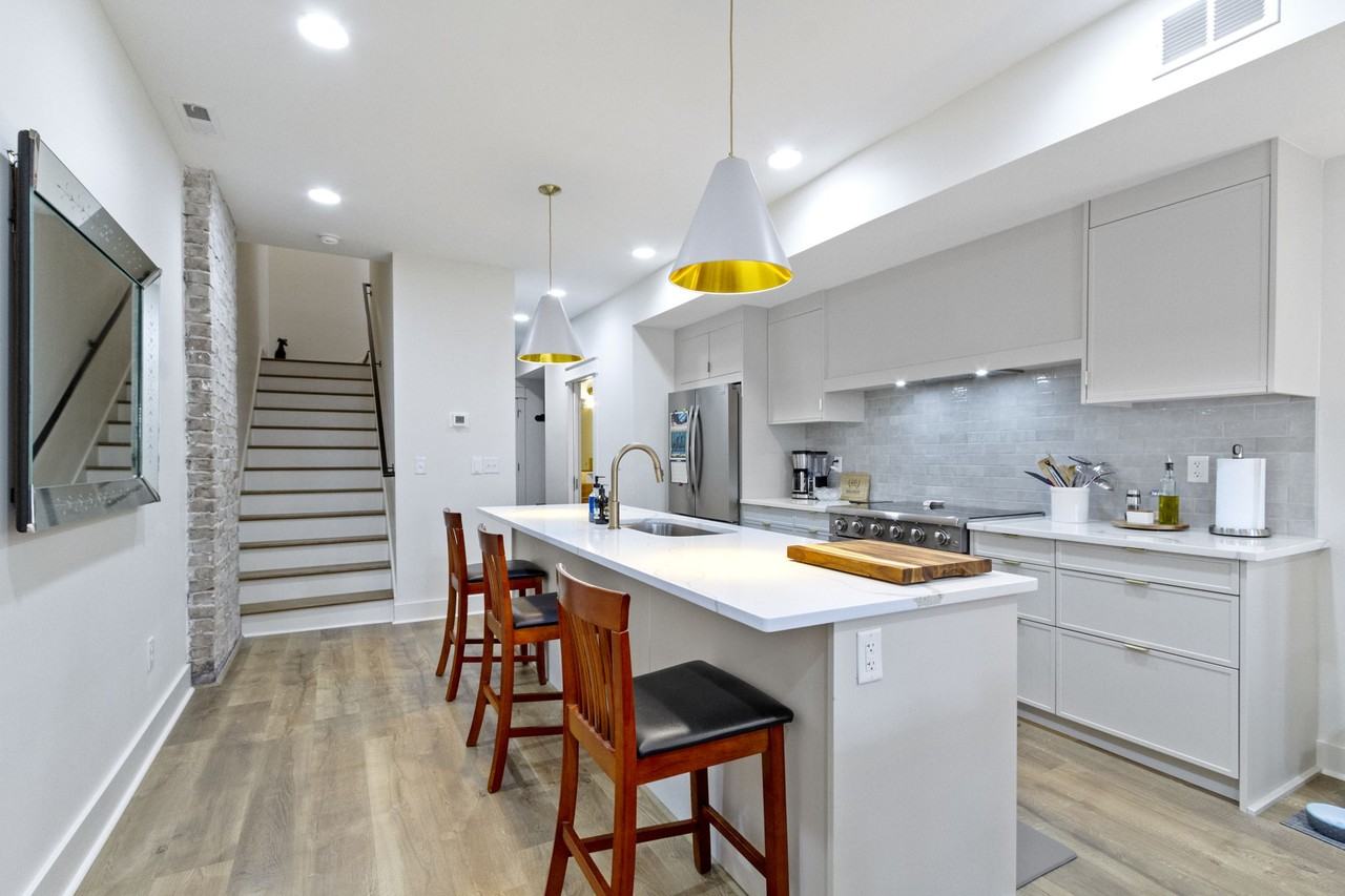 728 Cottage Ave #1 - Photo 6 of 23