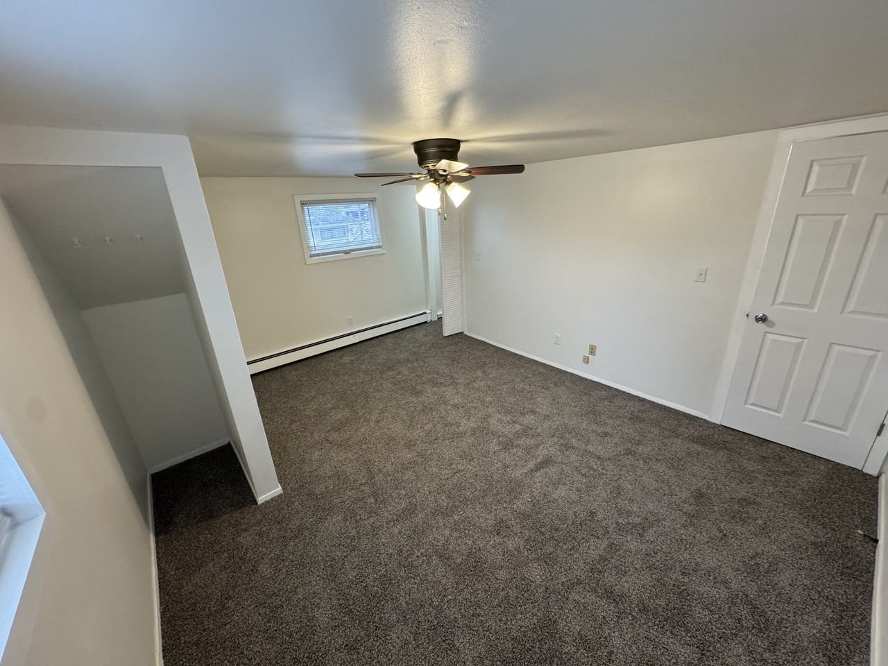 3205 N 27th St #3205 - Photo 6 of 15