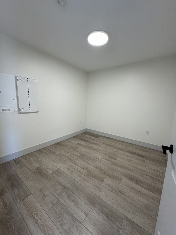 432 Herring Cove Rd #211 - Photo 4 of 11