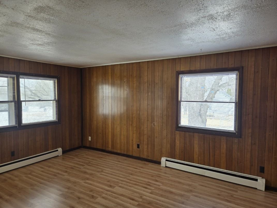 583 Ranger St #1 - Photo 2 of 7