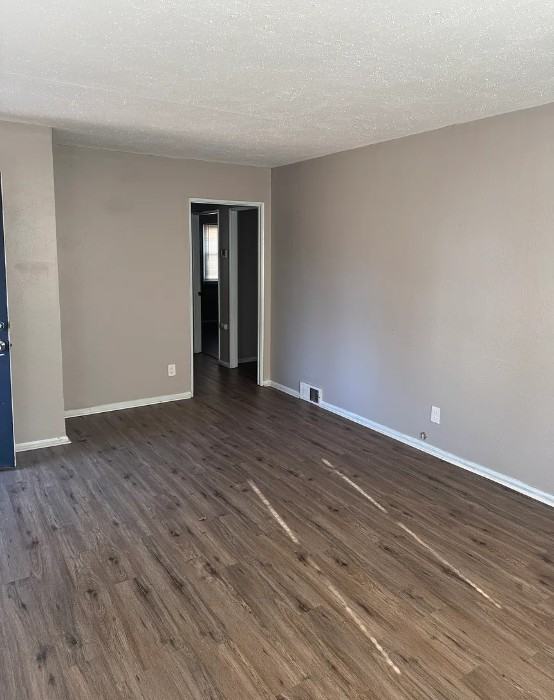 220 Superior DriveFerguson #1 - Photo 4 of 16