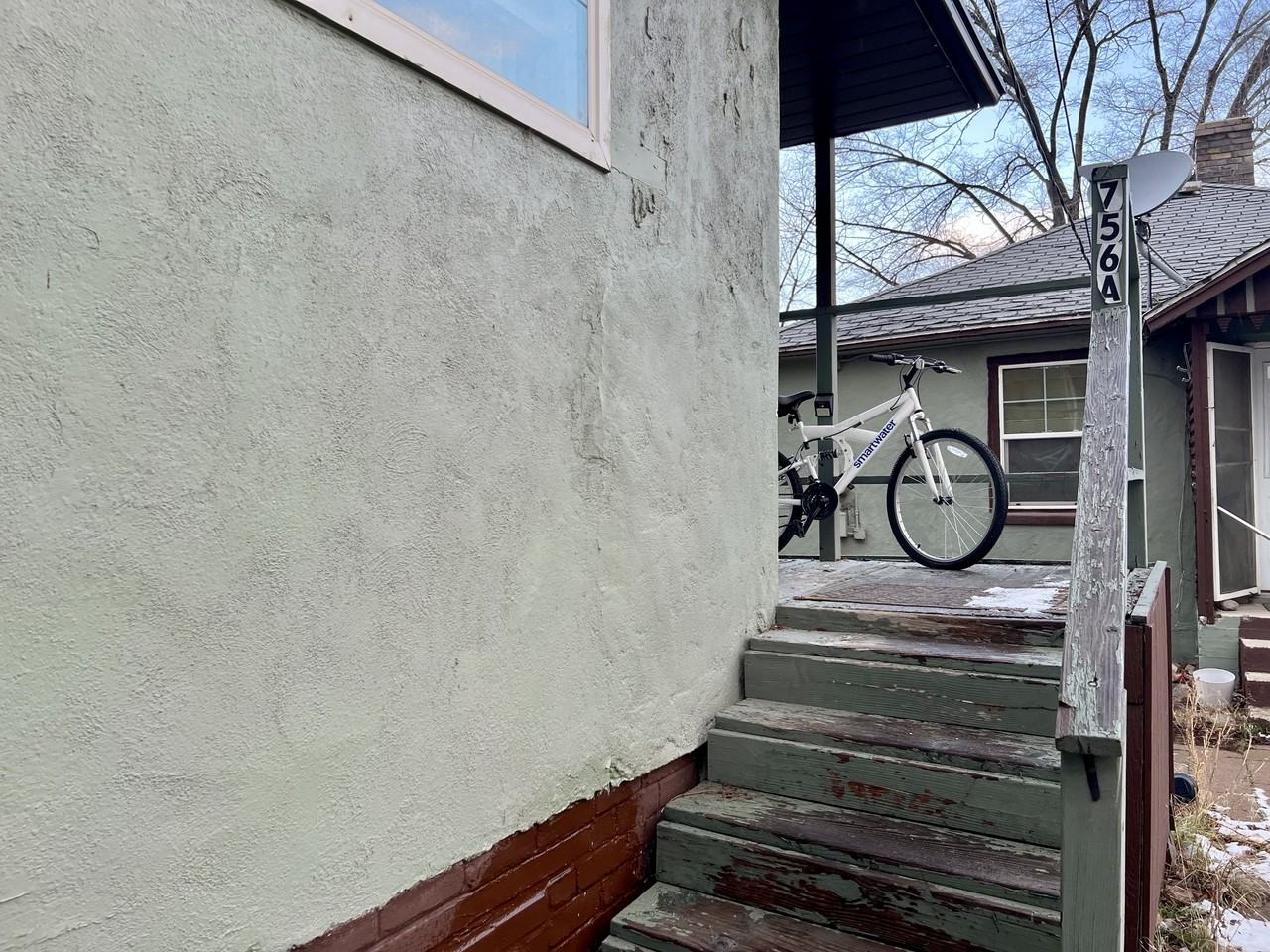 756 1/2 Maple St #A - Photo 2 of 14