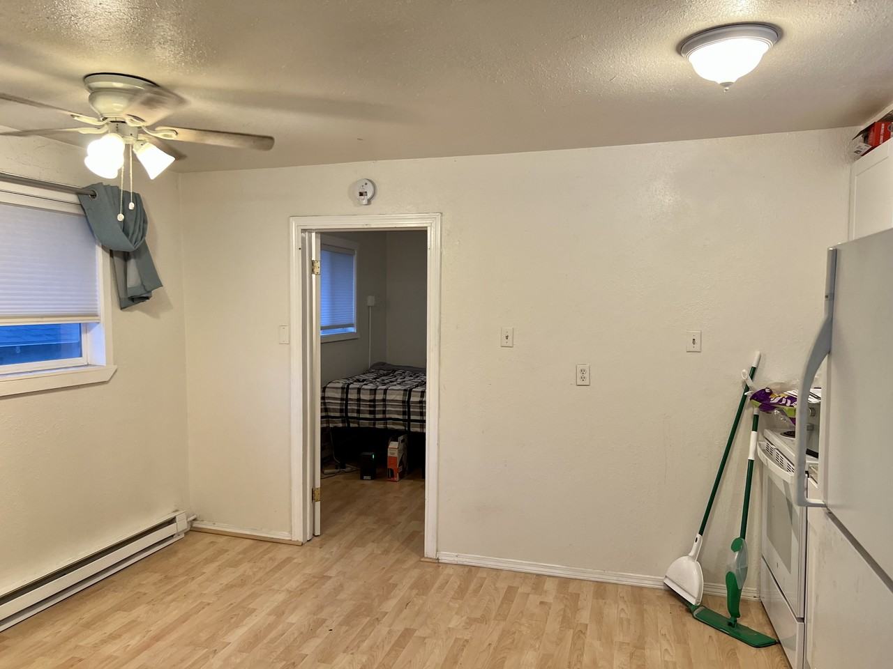 756 1/2 Maple St #A - Photo 5 of 14