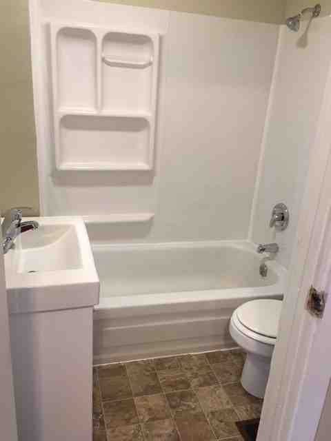 525 E Bergen St #525 - Photo 5 of 9