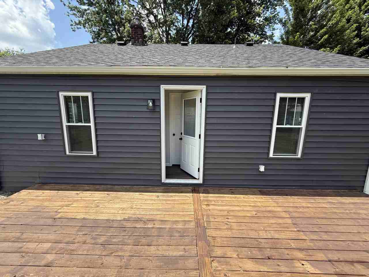 629 Short St #1 - Photo 2 of 23