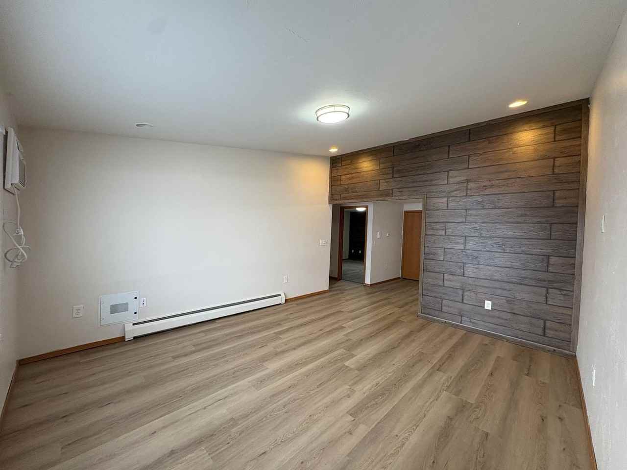 2685 Humboldt Rd - Photo 2 of 23