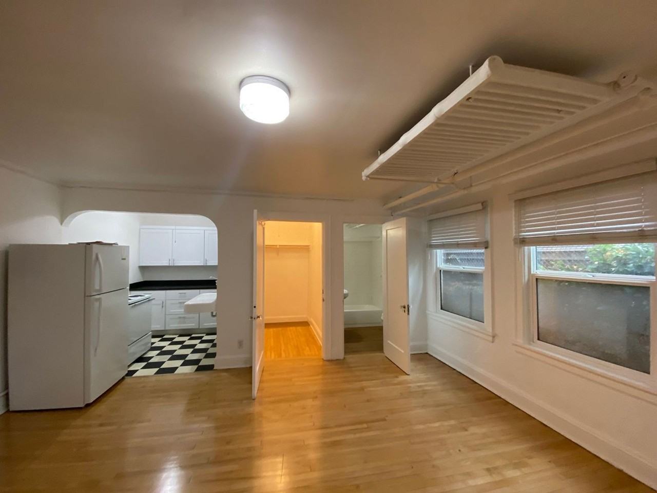 Westover Apartments - Photo 2 of 3