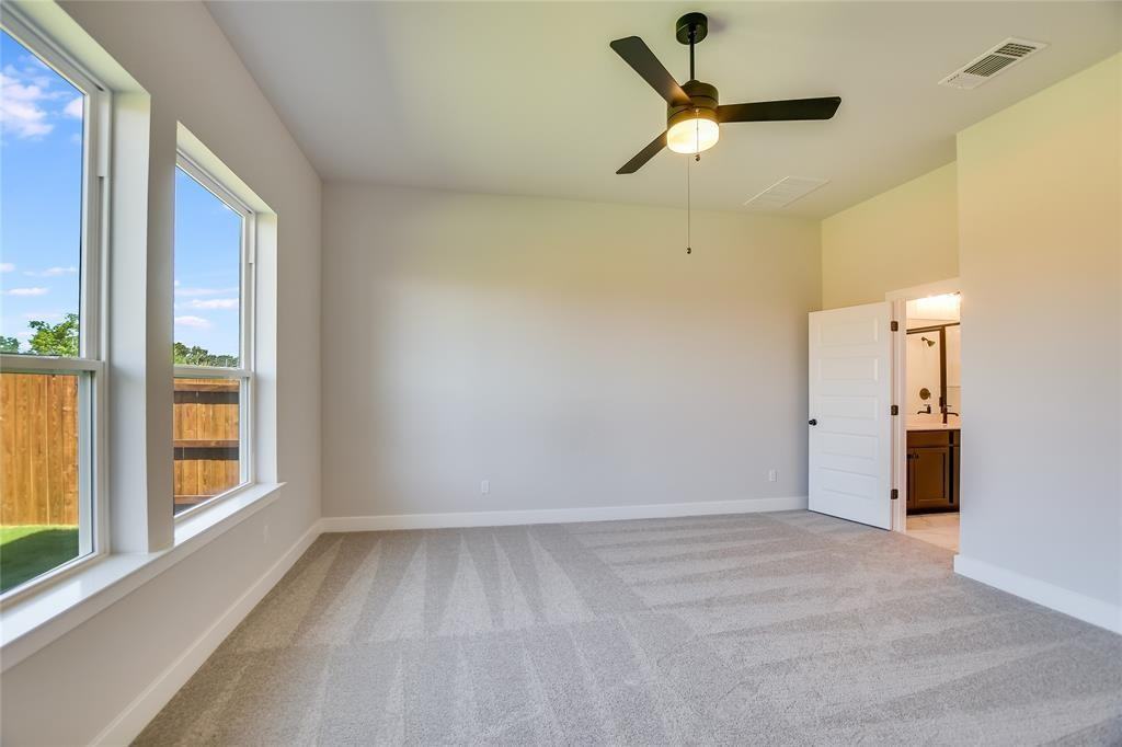 108 Rocking Chair Dr #1 - Photo 5 of 8