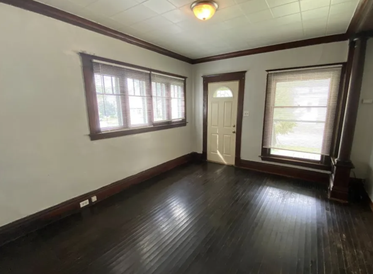 126 Palmer St Ne #1 - Photo 3 of 10