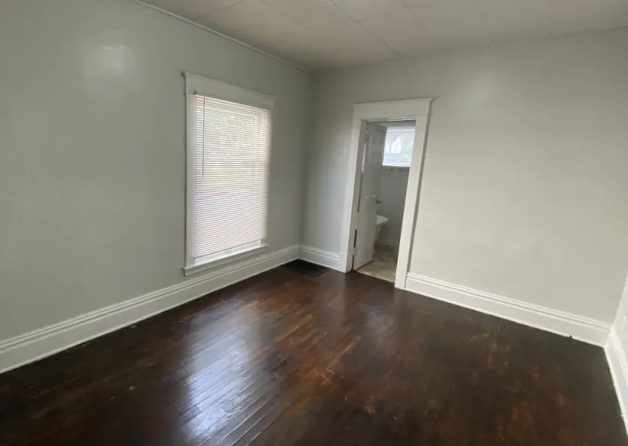 126 Palmer St Ne #1 - Photo 7 of 10