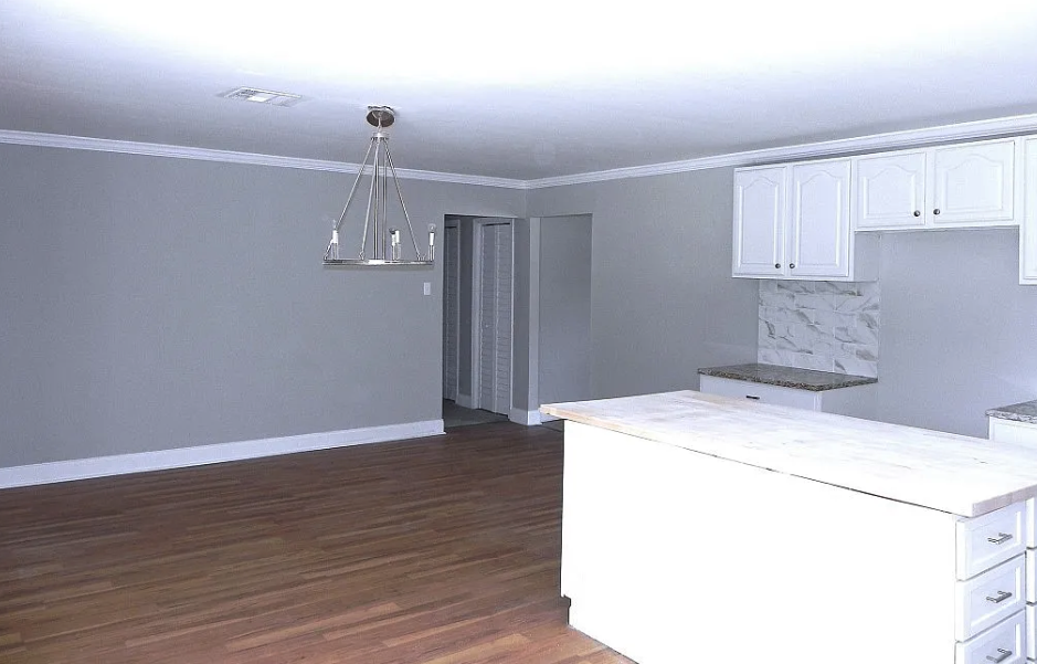 2724 Endicott Dr #1 - Photo 5 of 10