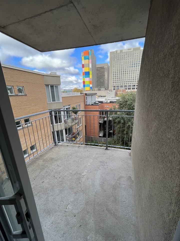 925 Boulevard René-Lévesque Ouest #509 - Photo 6 of 15