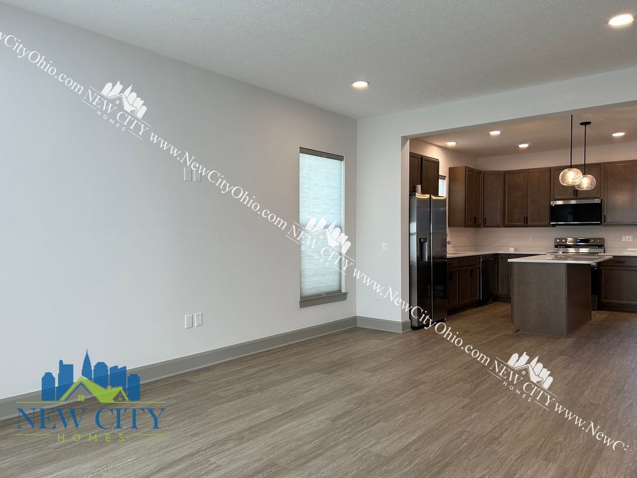 1446 Wendell Ave - Photo 6 of 40