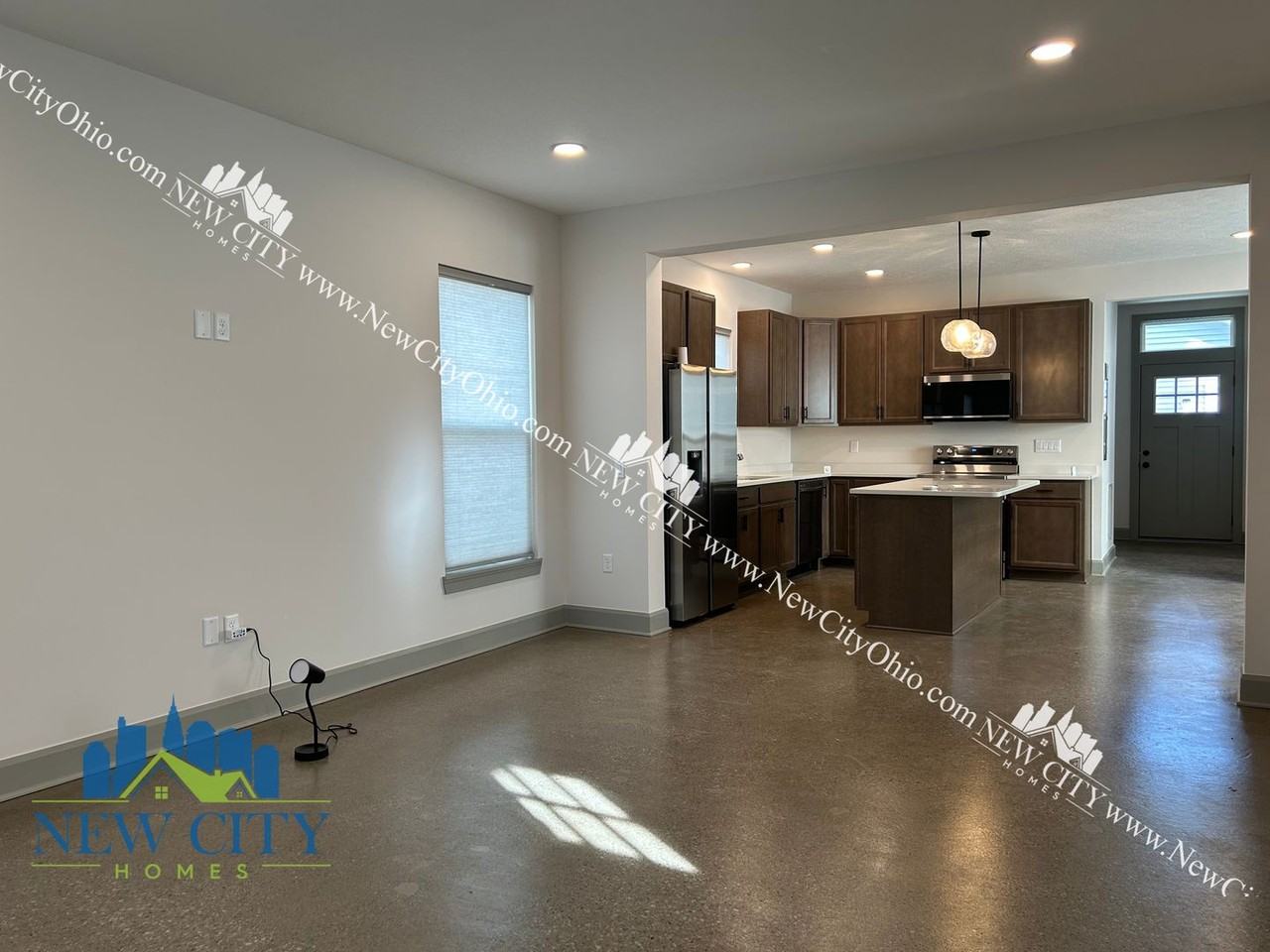 130 N Guilford Ave - Photo 7 of 45