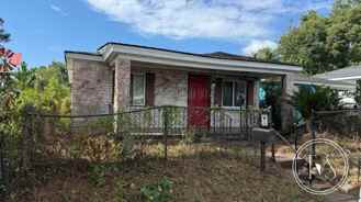 1129 Darwin St - Photo 1 of 1