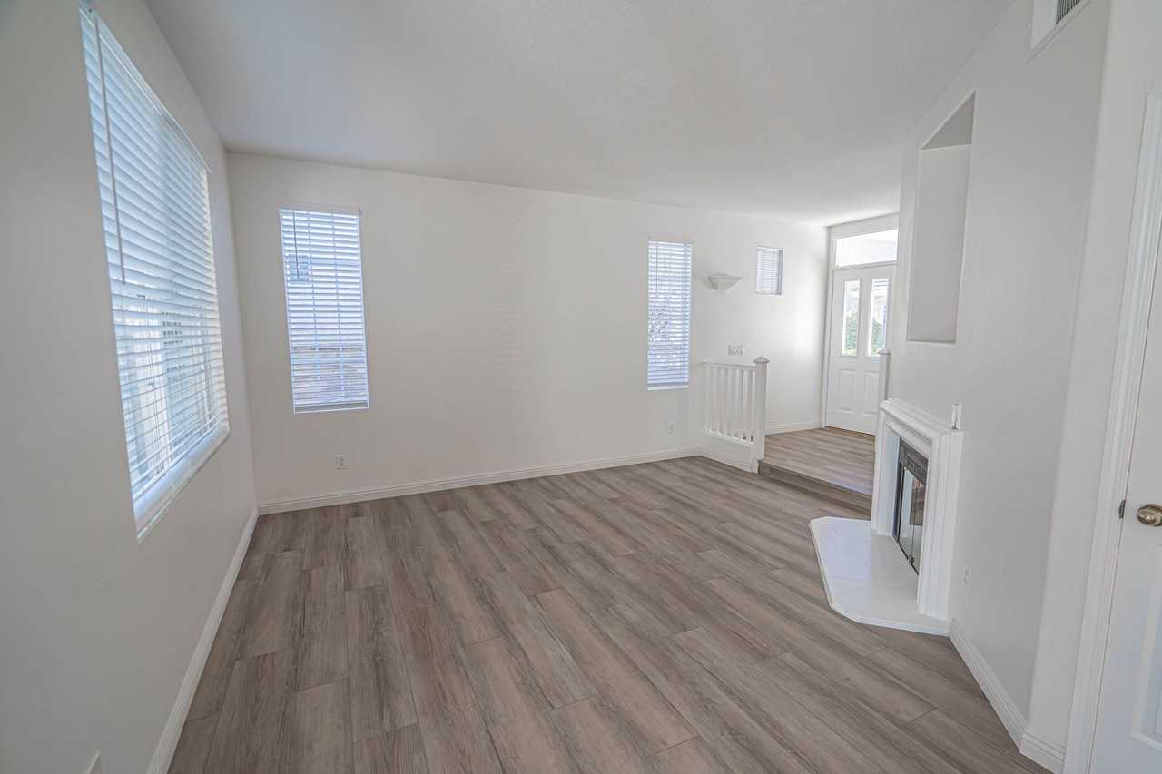 27108 Westview Ln - Photo 4 of 28