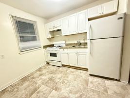 featured image of 1010 Elton Ave