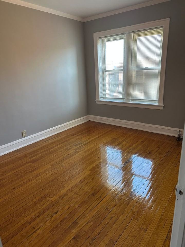 7942-44 S Champlain Ave - Photo 7 of 7