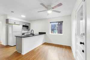 featured image of 1118/1120 Hazelton