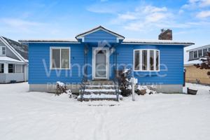 featured image of 4224 N Walnut St