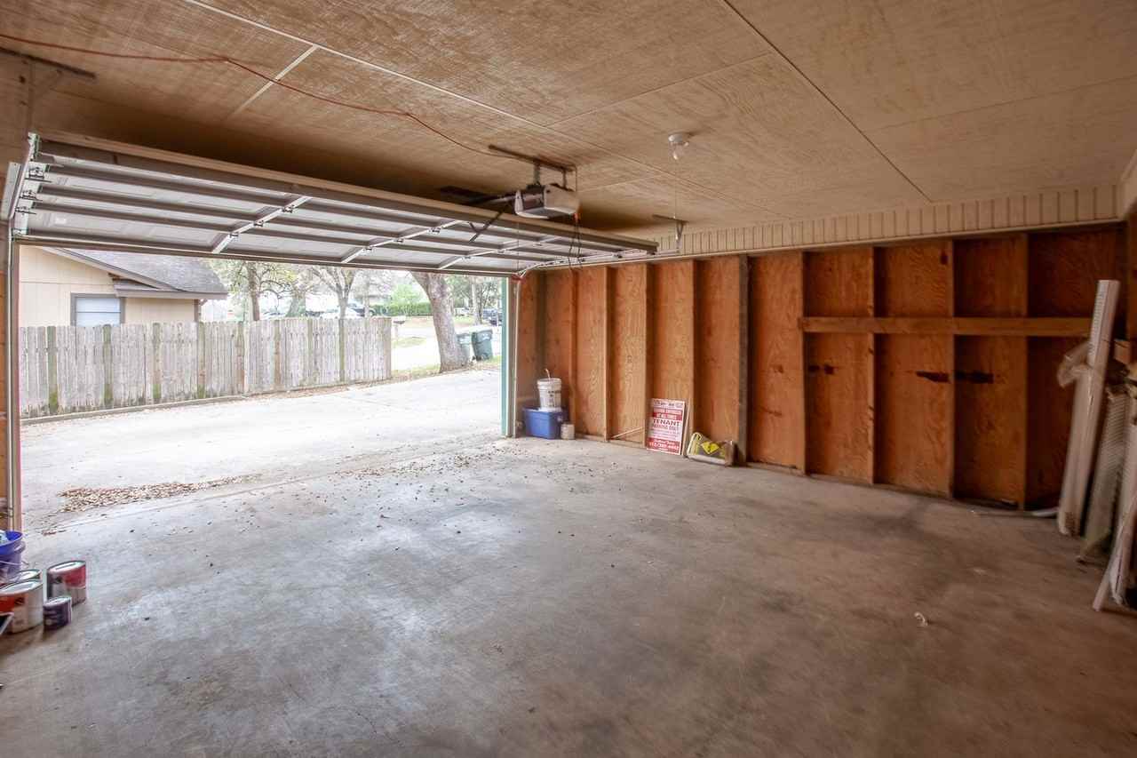 1315 Delmar St - Photo 2 of 24