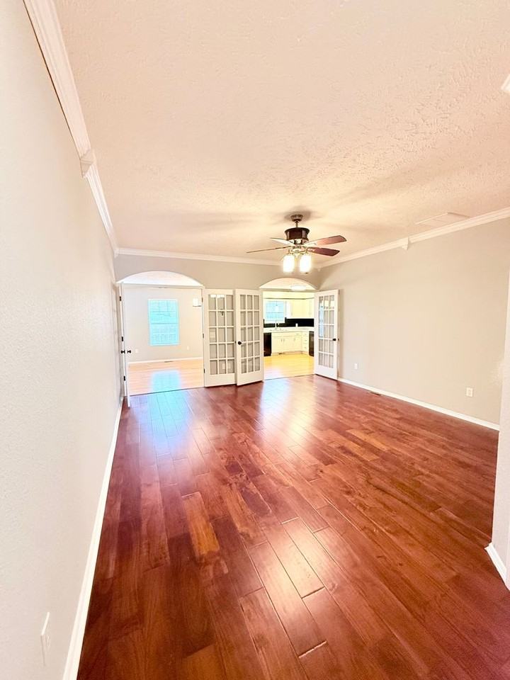 5477 Basswood Ct - Photo 2 of 36