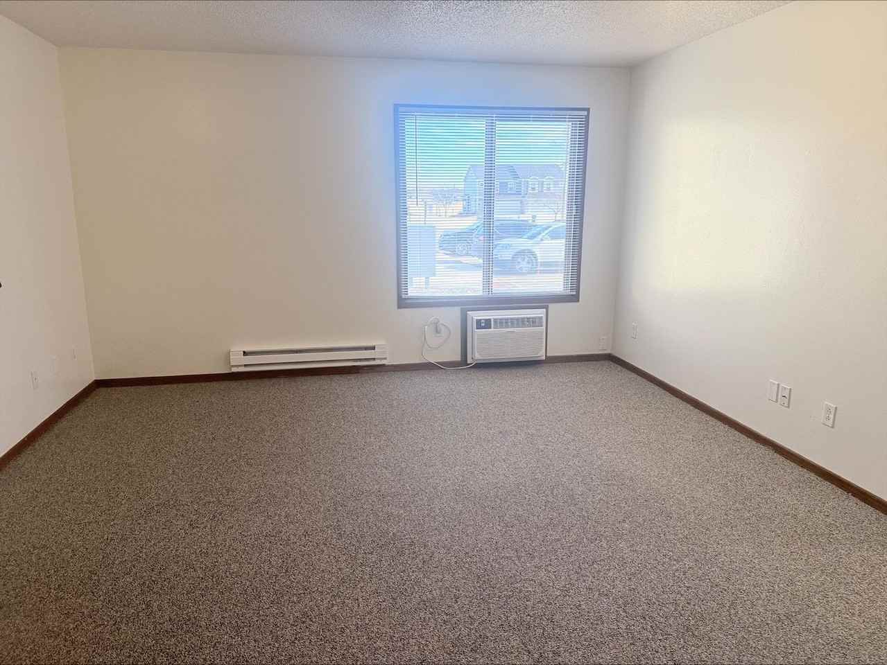 Boone Park Apartments - Photo 6 of 49