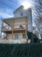 featured image of 611 Stewart Ave Se