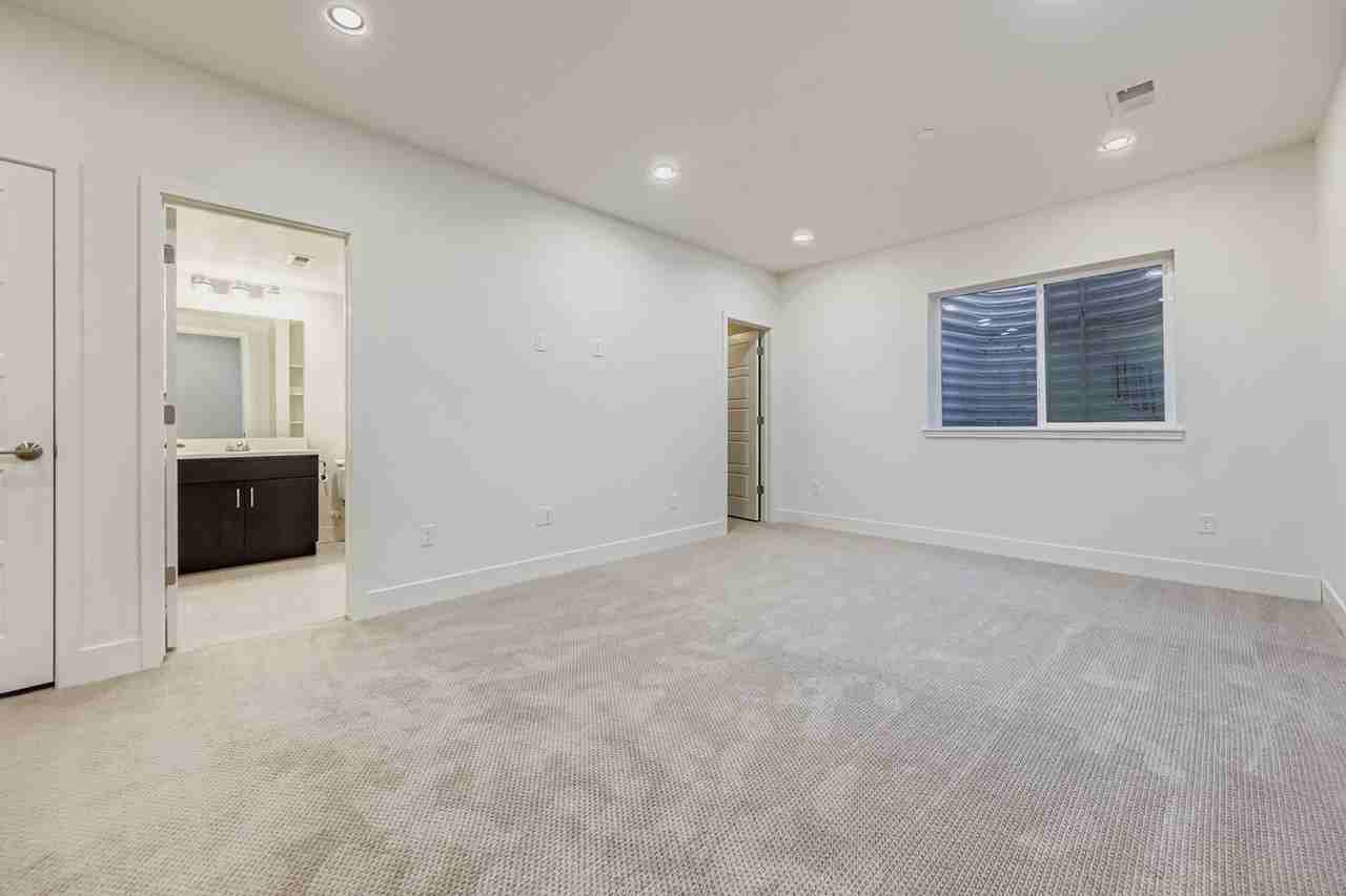 2234 Central Park Way - Photo 7 of 15