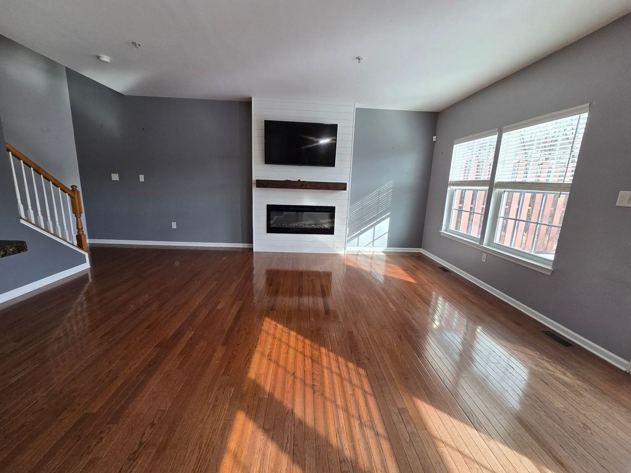 309 Horizon Dr - Photo 5 of 32