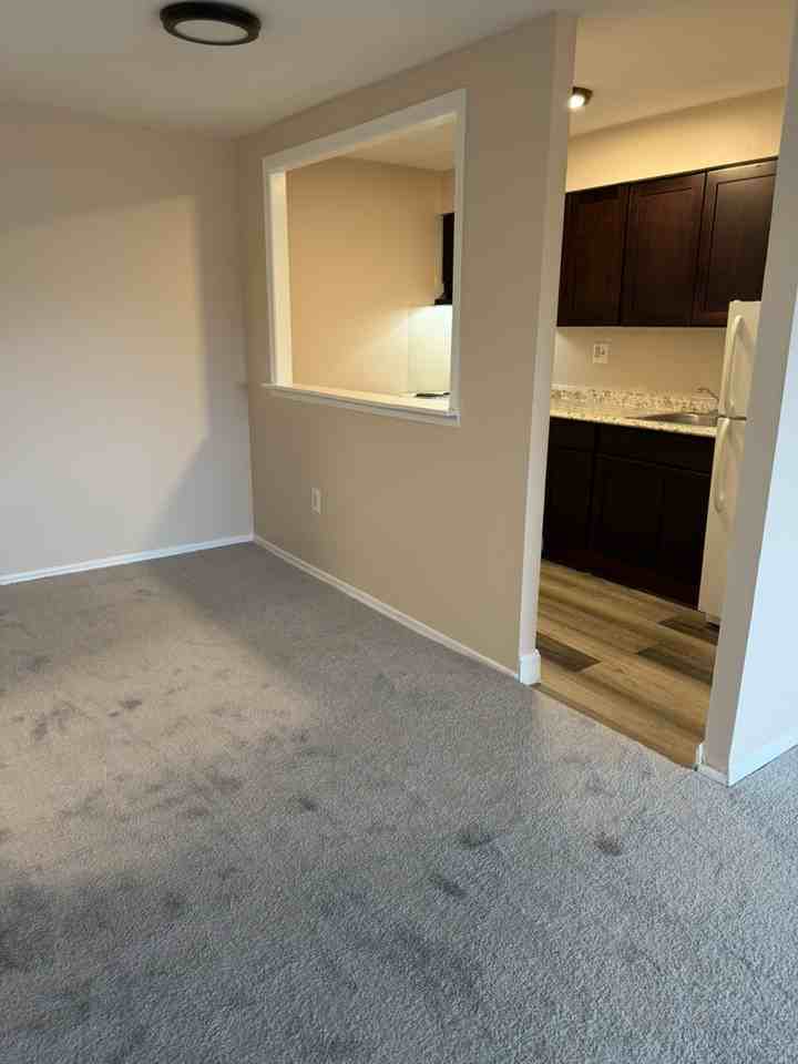 4200 Woodhaven Rd - Photo 2 of 4