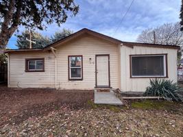 featured image of 217 S 18th Ave