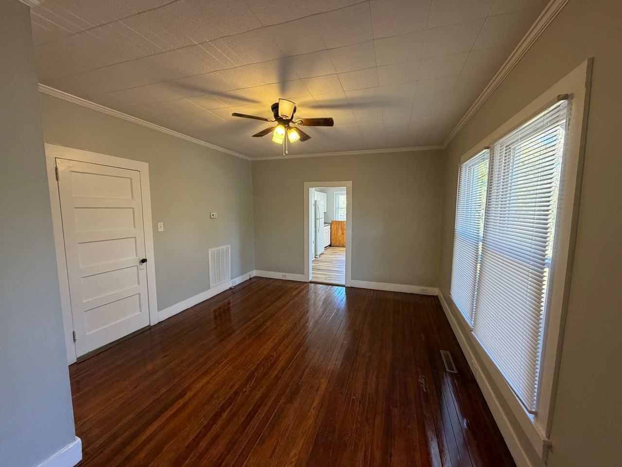 535 Stockton St - Photo 7 of 18