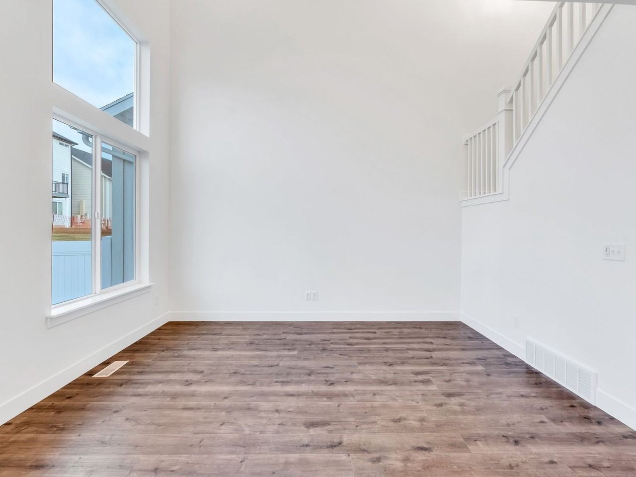 2833 N Red Velvet Ln - Photo 3 of 12