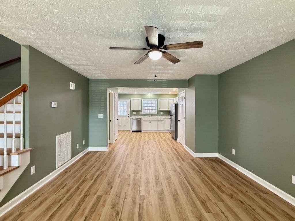 3875 Erwin Hwy - Photo 6 of 15