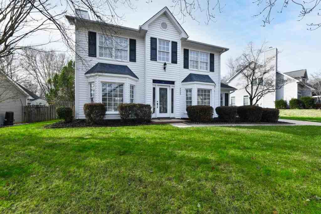 4903 White Horse Dr - Photo 2 of 40