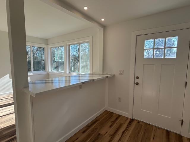 1716 Nw Kinyon Ave - Photo 3 of 25