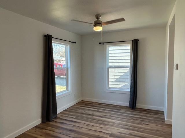 1716 Nw Kinyon Ave - Photo 7 of 25