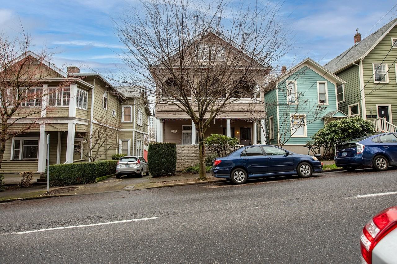 1517 Sw Columbia St #A - Photo 4 of 27